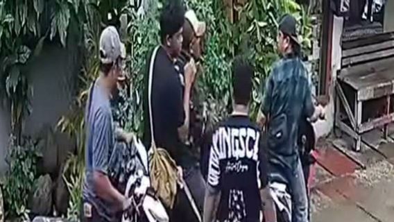 Komplotan Debt Collector Berulah Lagi di Cengkareng, Korban di Dorong Sampai Jatuh ke Saluran Air