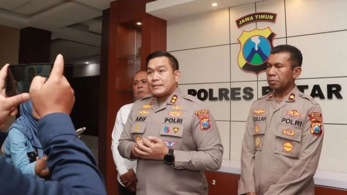Blitar Police Trafficking Faultly Arrestation Police
