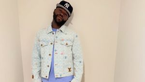 Mayweather Sesumbar Akan Mengulang Hasil Manis Lawan Pacquiao