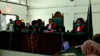 PN باليمبانغ الأحكام 6 متهمين BRI اقتحام Rp1.1 مليار عبر لينكايجا 4 سنوات في السجن