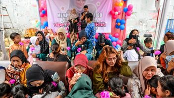 Refleksi Hari Ibu: Sulit Jadi Ibu Pekerja di Indonesia karena Dibebani Peran Ganda