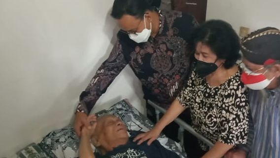 Le Traitement De Remy Sylado Assisté Par Anies Baswedan, La Famille Dit Merci