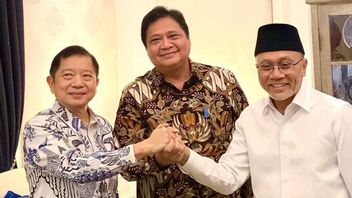アイルランガ・イニシエーションがPAN-PPP、ゴルカルの政治家と団結した3人の連合を結成:私たちの目標は一つ、インドネシアをより繁栄させる