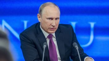 لا يريد أن يمليه الغرب، يقترح بوتين شبكة دفع مستقلة قائمة على بلوكتشين