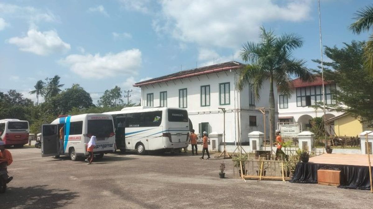 西阿克的荷兰桥梁坍塌，县政府抱怨没有修复预算