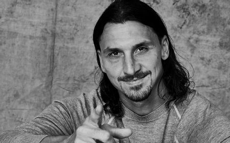 Ibrahimovic Galang Dana untuk Rumah Sakit Humanitas