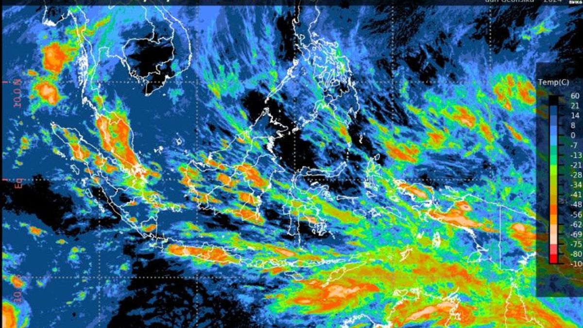 BMKG : Sulawesi du Sud et NTB ont le potentiel de fortes précipitations de pluie classées à la garde