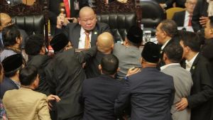 Lampung Senators Think Yorrys Raweyai Doesn't Understand Organizations After The DPD Plenary Meeting Is Ricuh