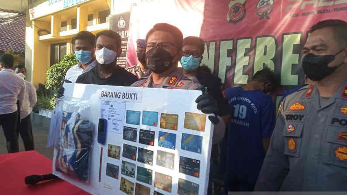 Tiga Pencuri Modus Ganjal ATM Lintas Provinsi Ditangkap Polres Cirebon