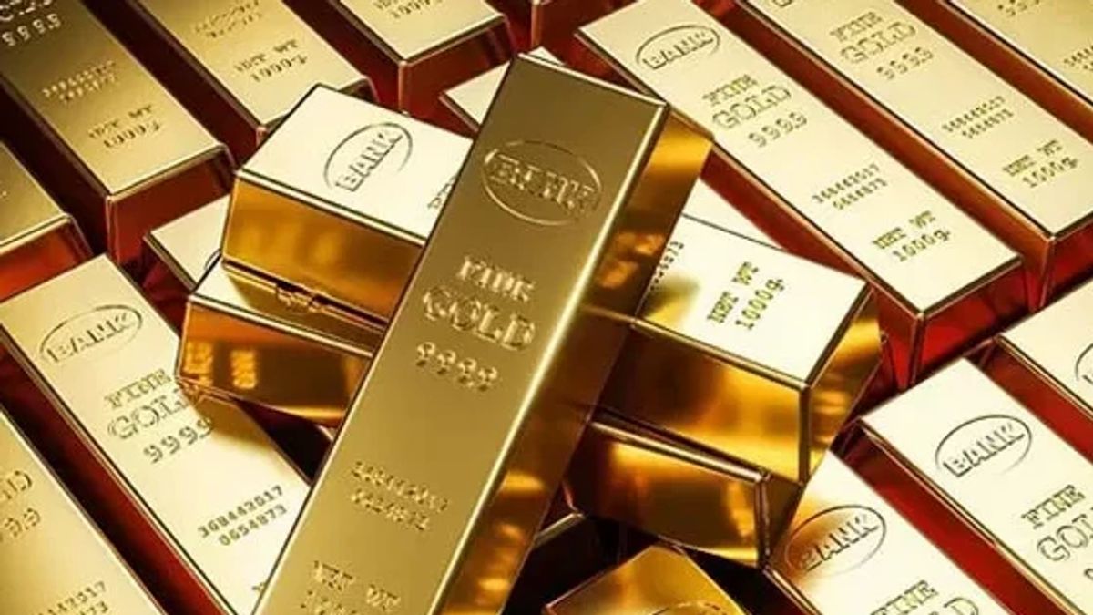 Tak Seperti Biasanya, Harga Emas Justru Anjlok Saat Timur Tengah Memanas