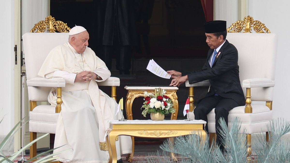 Jokowi Values Pope Francis' Visit To Send Strong Messages Of The Importance Of Indonesian Diversity