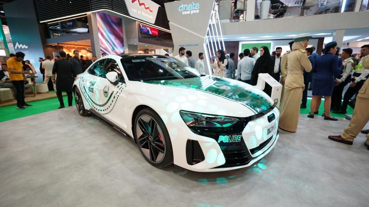 A Row Of Dubai Police Supercars Increase, 100 Units Of Audi For The Electricity Hospital Join