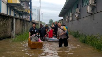 进入瘫痪的社会，辛加旺街和明加扬摄政，西加里曼丹被罗布洪水淹没