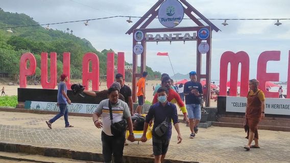 4 Wisatawan Terseret Ombak di Pantai Pulau Merah Banyuwangi, Salah satunya Masih Berusia 6 Tahun