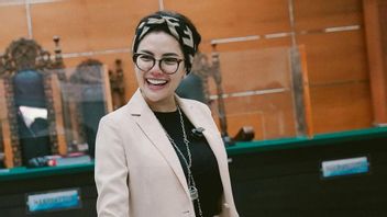 Nikita Mirzani Reveals Reasons For Staying In A Toxic Relationship, Was Invited By Rizky Irmansyah's Marriage