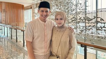 Chand Kelvin Ceritakan Momen Haru Saat Mengazankan Anaknya Pertama Kali
