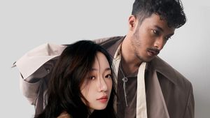 Julia Wu Jadi Kolaborator Internasional Pertama Aziz Hedra di Single Fall Into You