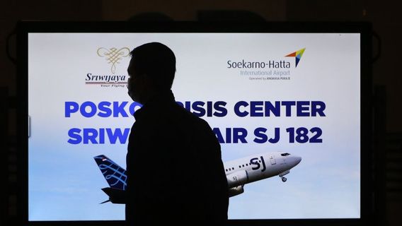 Rion Warga Lubuklinggau Sumsel Transit di Jakarta, Pesawat Dialihkan dari NAM Air ke Sriwijaya SJ-182