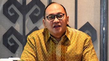 Just Like Jokowi, Kadin Chairman Rosan Roeslani Feels Refreshed And Comfortable After Being Vaccinated