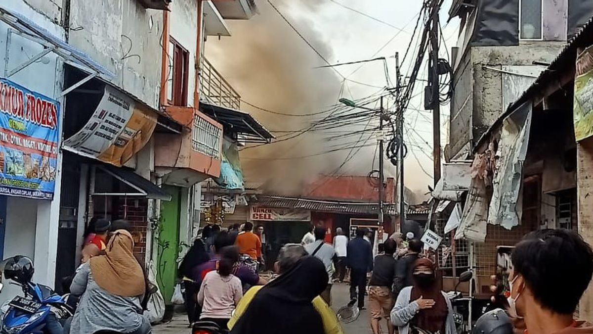 Abandoned To Go Shopping For Vegetables, One House In Cipinang Catches Fire Due To An Exploding Gas Stove