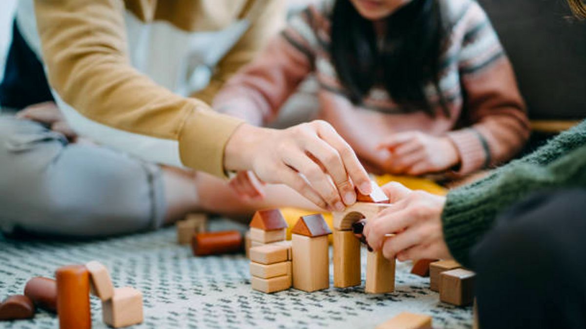 : les taux de naissance diminue : les magasins de jouets au Japon mettent en détresse les adultes
