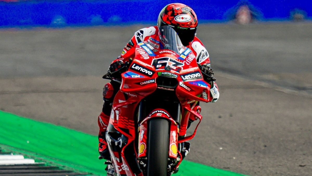 Japan 2025 MotoGP Sprint Race Results: Bagnaia Unmatched, Marquez Not Chased