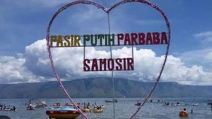 Pantai Pasir Putih Parbaba : Daya Tarik, Lokasi dan Harga Tiket Masuknya 