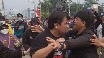 Muhammadiyah-NU谴责Ade Armando的殴打伴随着Tawhid朗诵