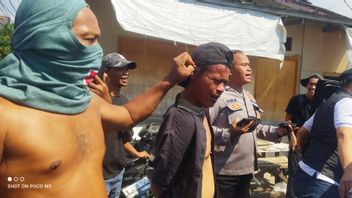Warga PIK Cakung Dikeroyok Massa Usai Bobol Rumah Kosong di Pondok Kelapa Duren Sawit