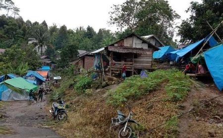 Warga Terisolir di 6 Desa Kabupaten Majene Sambut Gembira Bantuan BNPB