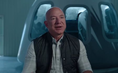 Jeff Bezos Gugat NASA karena Pilih Kasih dengan SpaceX untuk Misi ke Bulan