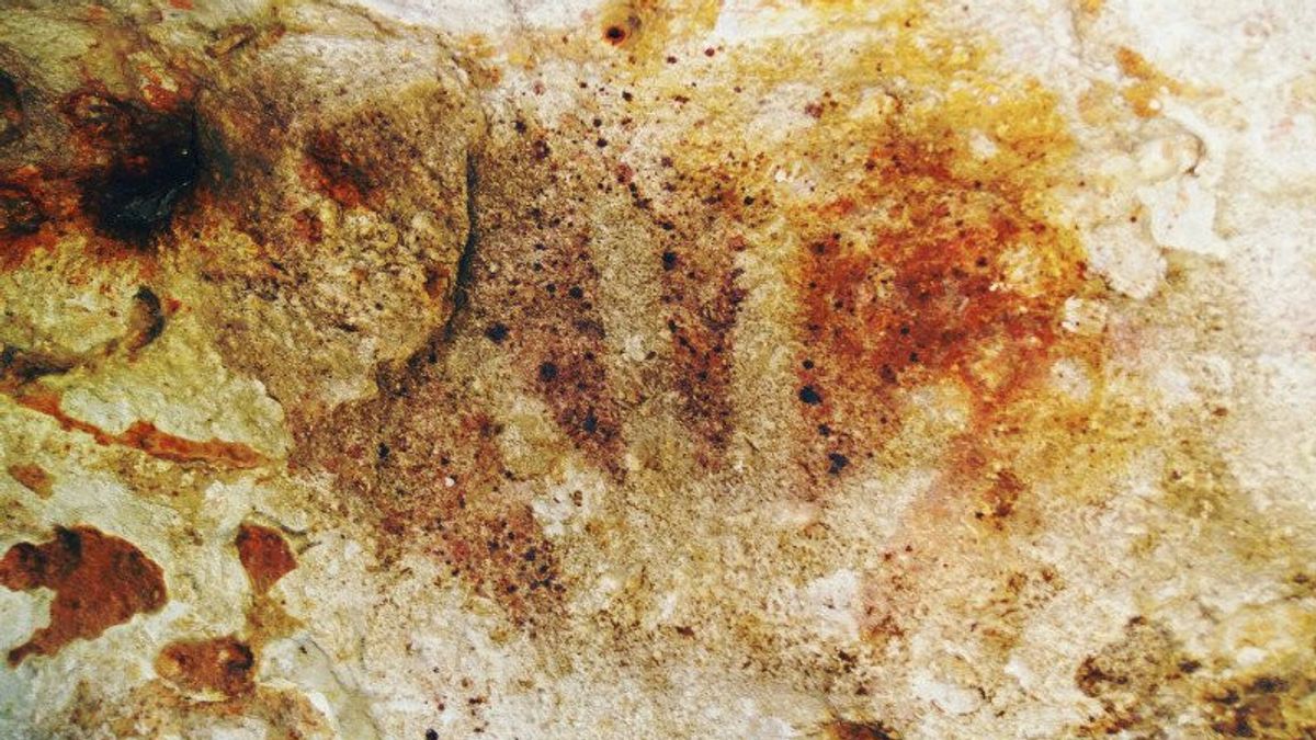 488 Prehistoric Rock Patterns Found On Kaimear Pulau Island