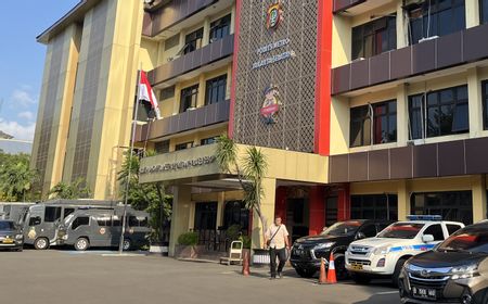 IPW Duga Mantan Kasat Reskrim Polres Jaksel Terima Rp140 Juta soal Kasus Pemerasaan Anak Bos Prodia