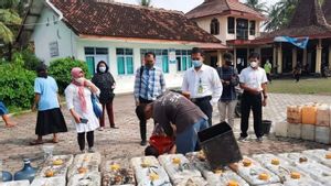 Berita Kulon Progo: Polres Kulon Progo Menemukan Pedagang Jual Minyak Goreng di Atas HET