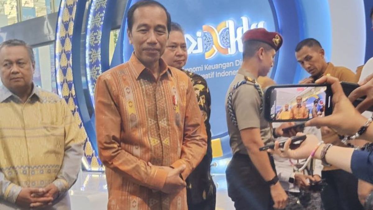 Le président Jokowi rappelle à BI-OJK de sauvegarder les transactions pour les sécuriser