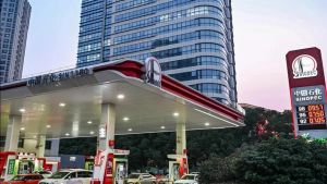 China Terapkan Pengendalian Harga Bensin dan Solar