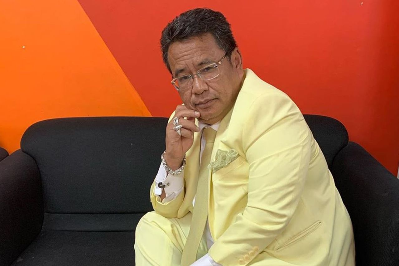 Hotman Parisは雇用創出法を読みます:非常に良いです、彼らが退職金を支払わなければ雇用者は二極化することができます