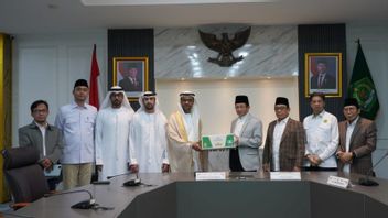 Pemerintah Terima Bantuan 30 Ton Kurma dari UEA