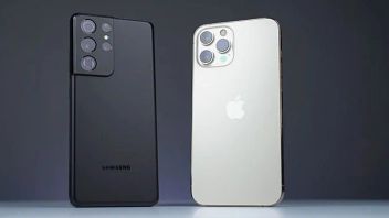 La Guerre De Deux Téléphones Sophistiqués, Ceci Est Une Comparaison D’Apple IPhone 12 Et Samsung Galaxy S21