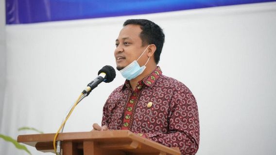 Acting Governor Of South Sulawesi Andi Sudirman Is Being Questioned By The KPK Regarding Various Projects Of The South Sulawesi Provincial Government