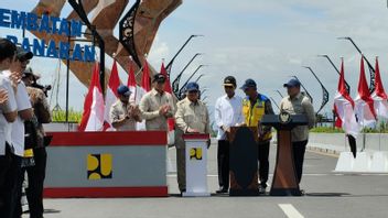 in Prabowo officialise le pont de Kabanaran dans le bricolage de Kulonprogo-Bantul