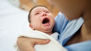 Cara Mengatasi Perut Kembung pada Bayi Beserta Panduan Lengkapnya