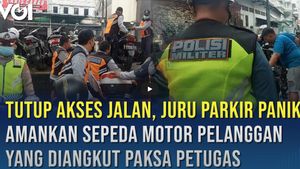 VIDEO: Panik, Juru Parkir Amankan Motor Pelanggan yang Diangkut Paksa Petugas