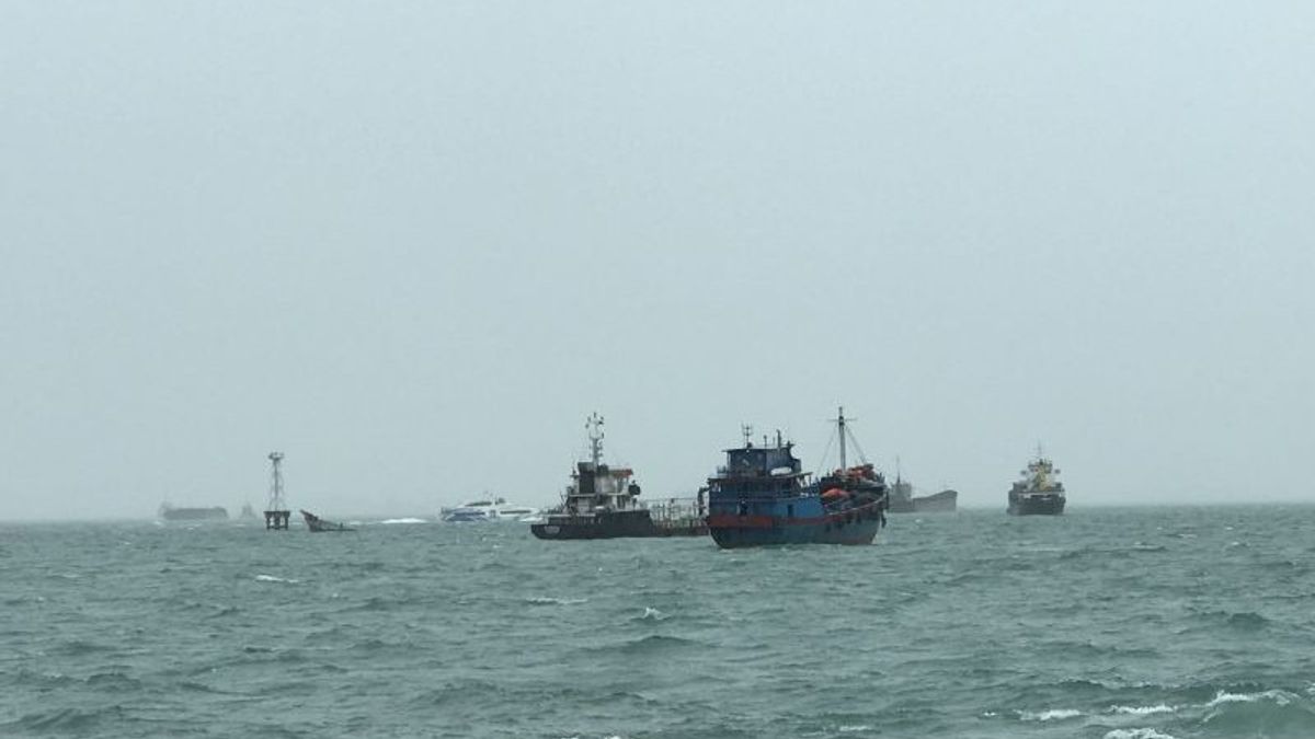 Bad Weather Makes The Ditpolairud Of The Riau Islands Police More Alert