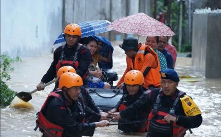 Polda Sumut Kerahkan Personel Bantu Warga Terdampak Banjir Berpartisipasi dalam Pilkada