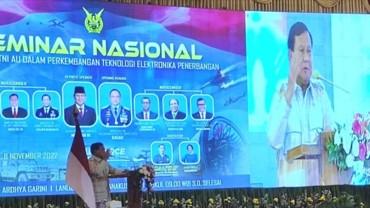 Prabowo Minta TNI AU Bangun Kekuatan Pertahanan Udara Berbasis <i>Drone</i>