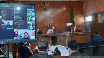 Doni Salmanan's 'Virus' On Youtube, This Witness Admits To The Judge Losing Rp130 Million After Investing In Quotex