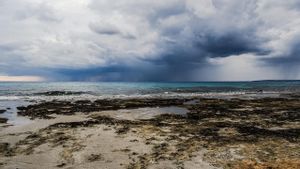 Prakiraan Cuaca Bali Hari Ini Minggu, 17 April 2022: Wilayah Singaraja Berpotensi Diguyur Hujan Sedang 
