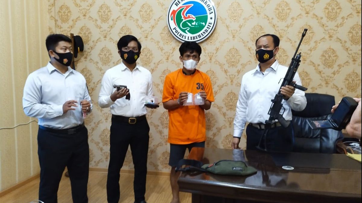 Police Arrest Methamphetamine Courier In Labuhanbatu, Long Barrel Weapon Confiscated