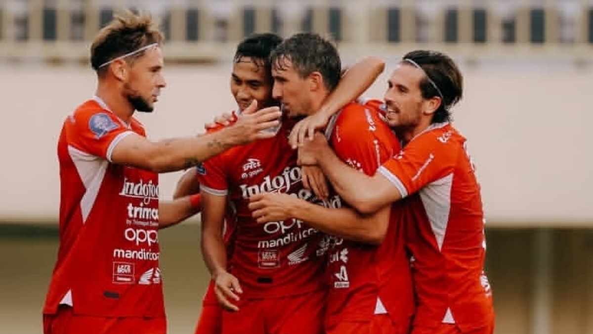 نتائج الدوري السوبر 2025/2026: بالي يونايتد تغلب على PSBS بياك 3-0
